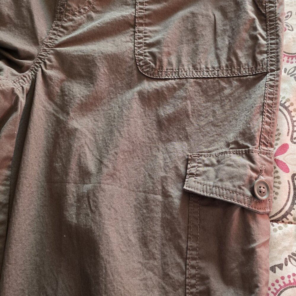 Utility Capris - Picture 3 of 5